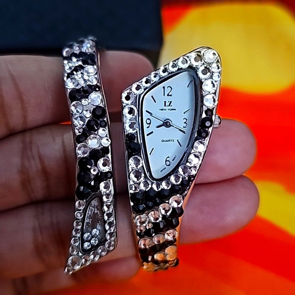 Black And Silver  Clamper Watch
